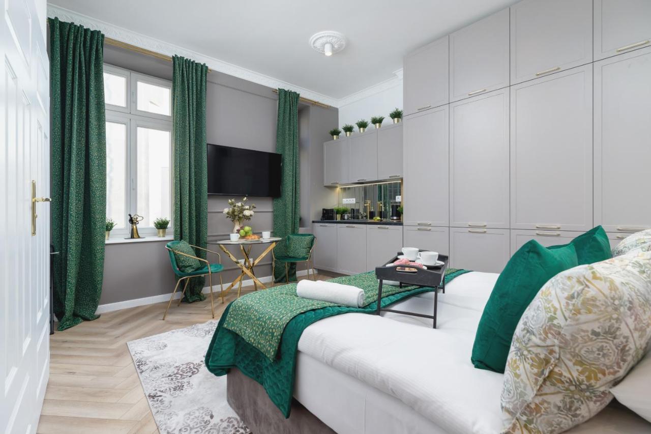 Kazimierz Studio With Jacuzzi By Renters Prestige Krasków Εξωτερικό φωτογραφία