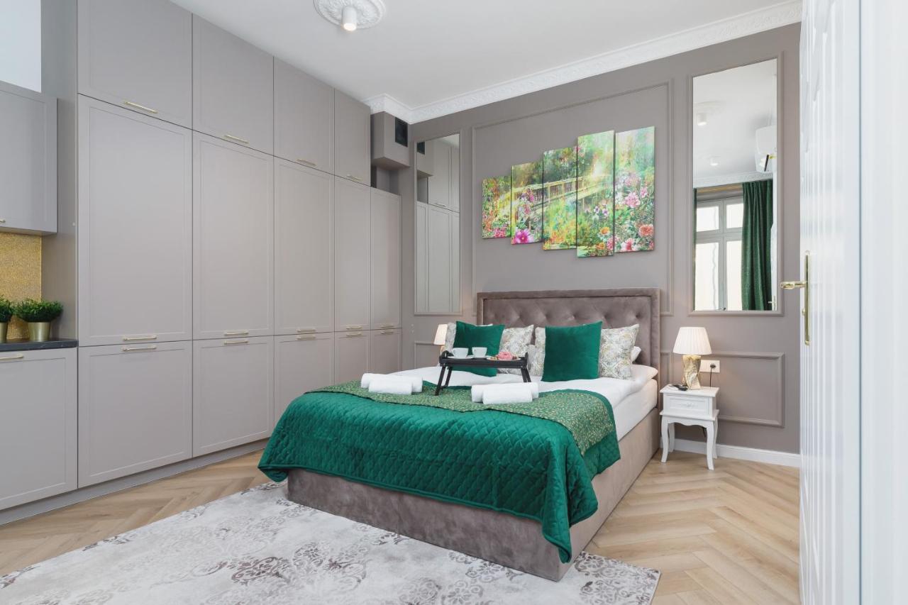 Kazimierz Studio With Jacuzzi By Renters Prestige Krasków Εξωτερικό φωτογραφία